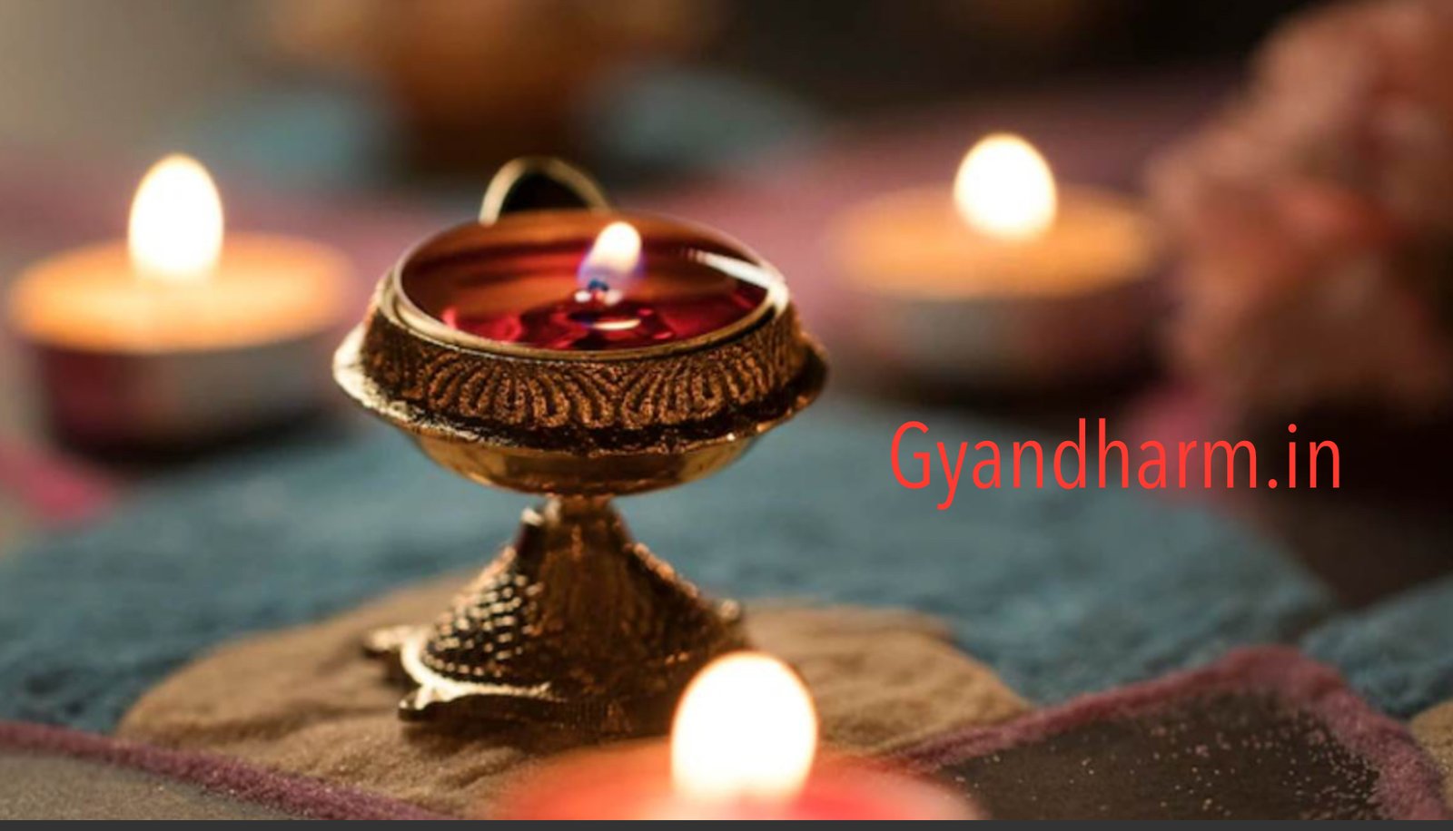 घी का दीपक क्यों जलाते हैं? आध्यात्मिक और वैज्ञानिक कारण